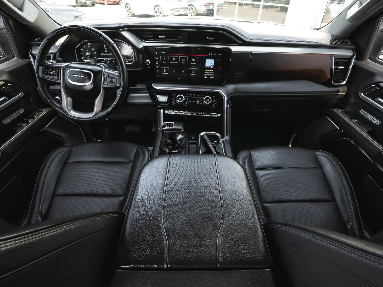 Used 2024 GMC Sierra 1500 Denali AWD/4WD image 35