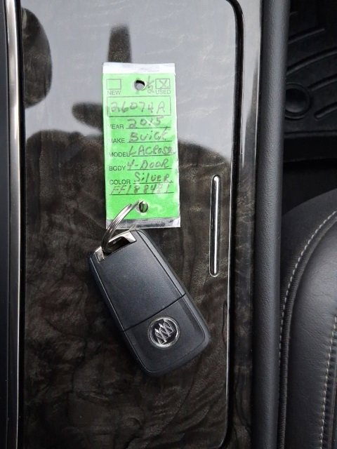 Used 2015 Buick LaCrosse Leather image 25