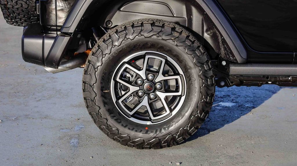 New 2026 Jeep Wrangler Unlimited Rubicon image 12