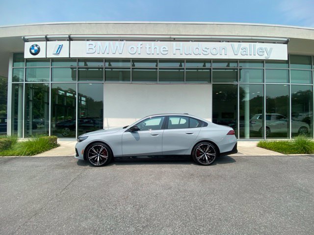 Certified 2024 BMW i5 M60 w/ Premium Package AWD/4WD image 1