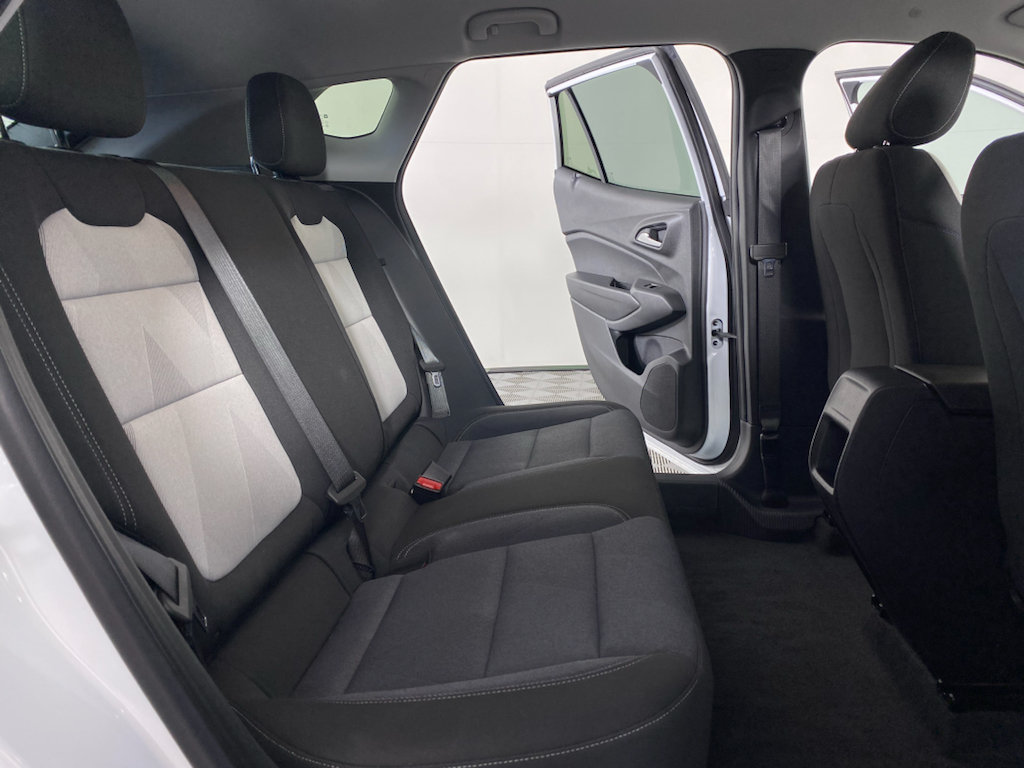Used 2026 Chevrolet Trax LS FWD image 15