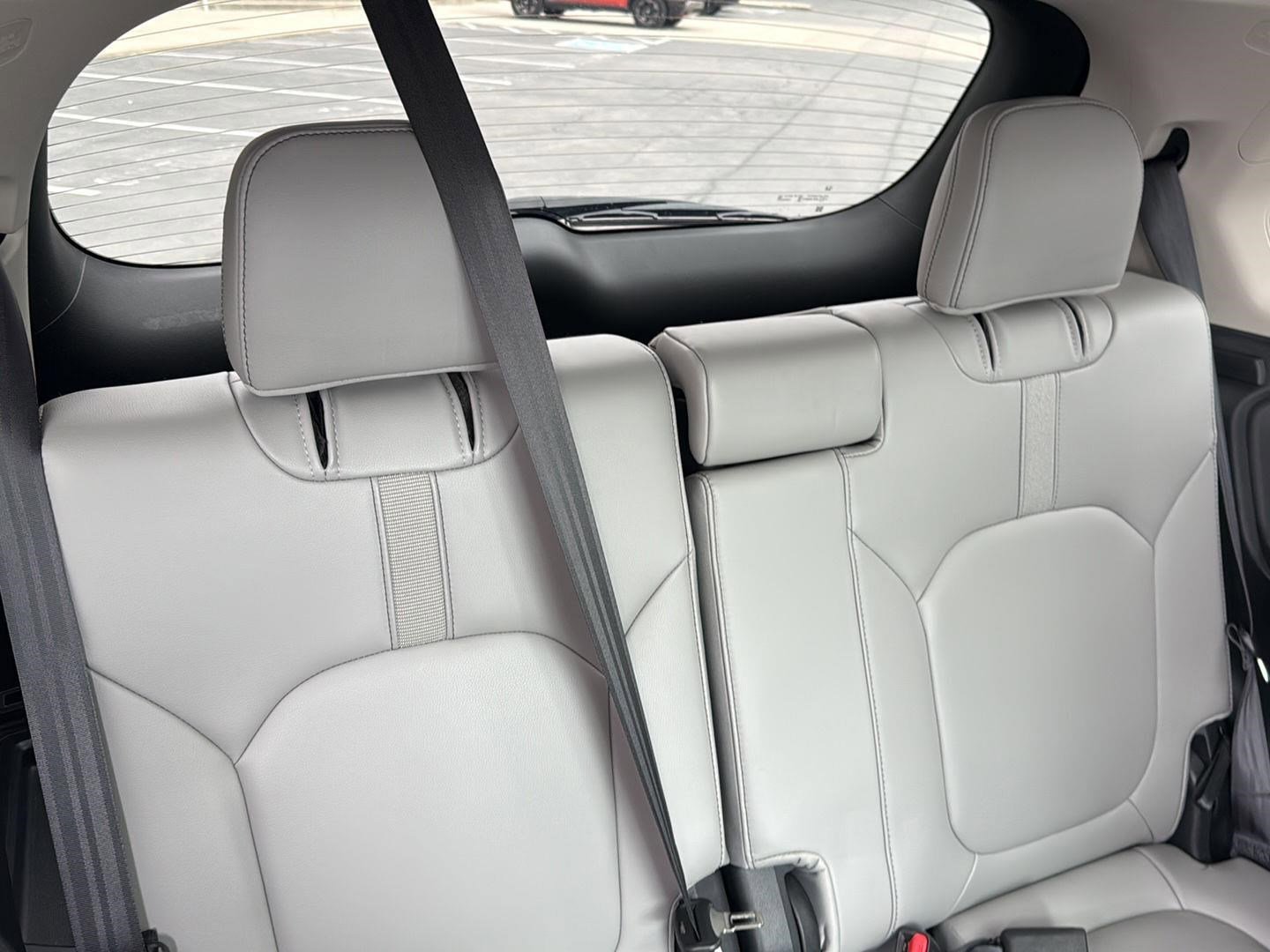 Certified 2023 Honda Pilot Touring image 36