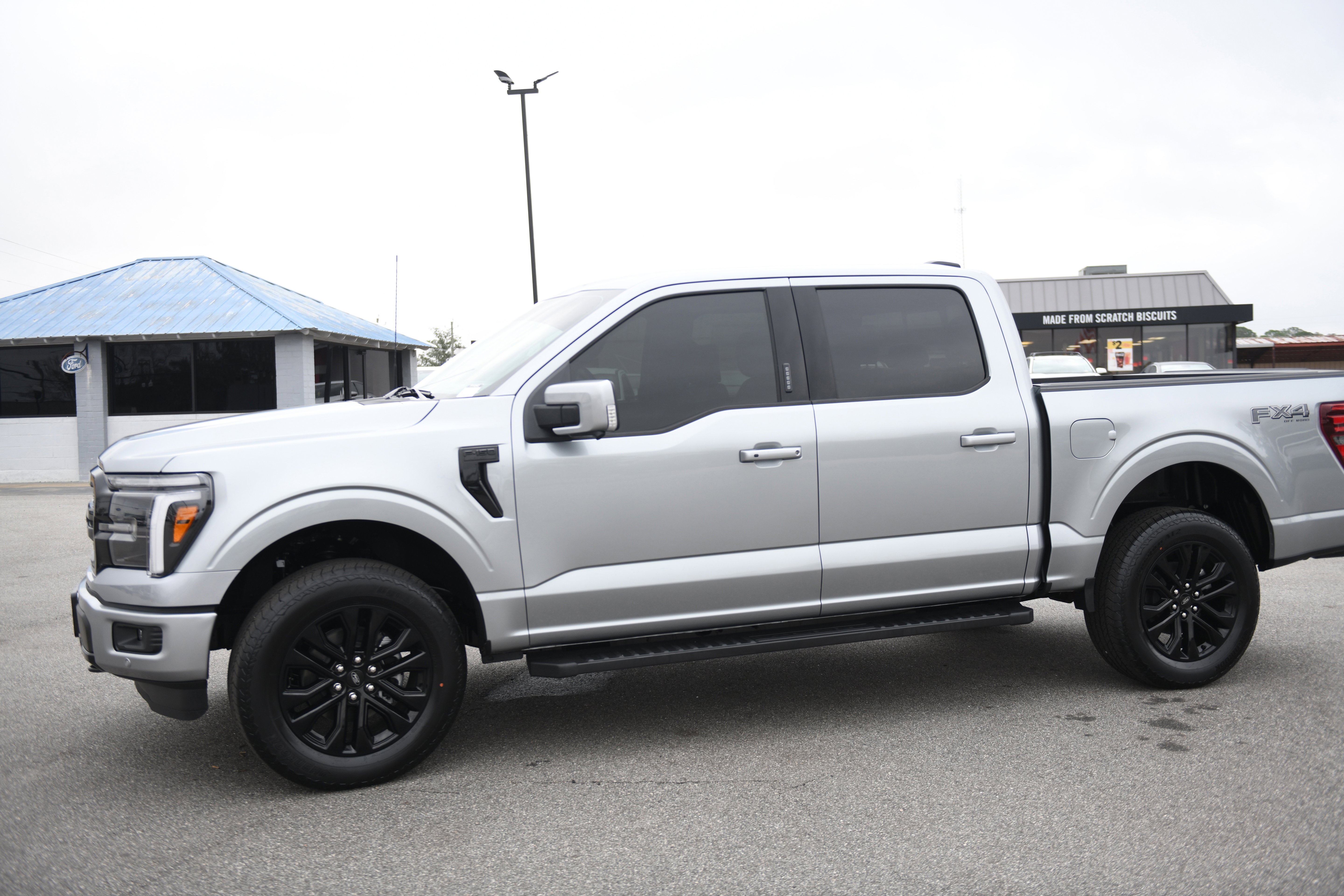 New 2026 Ford F150 Lariat w/ Equipment Group 501A Mid image 11