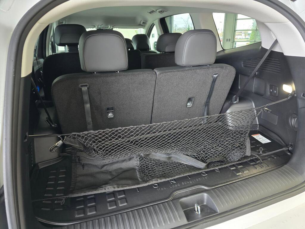 New 2026 Hyundai Ioniq 9 SEL image 17