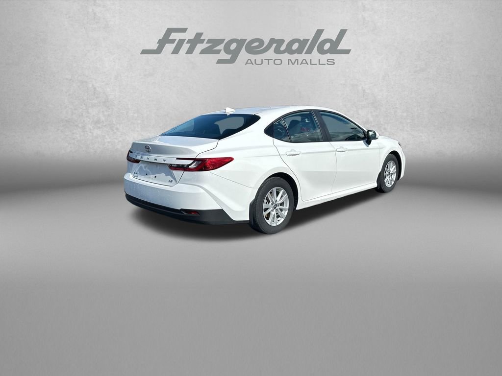 Used 2025 Toyota Camry LE FWD image 7
