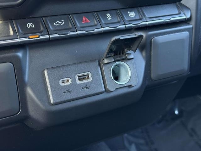 Used 2021 Chevrolet Silverado 1500 LT w/ Bed Protection Package image 27