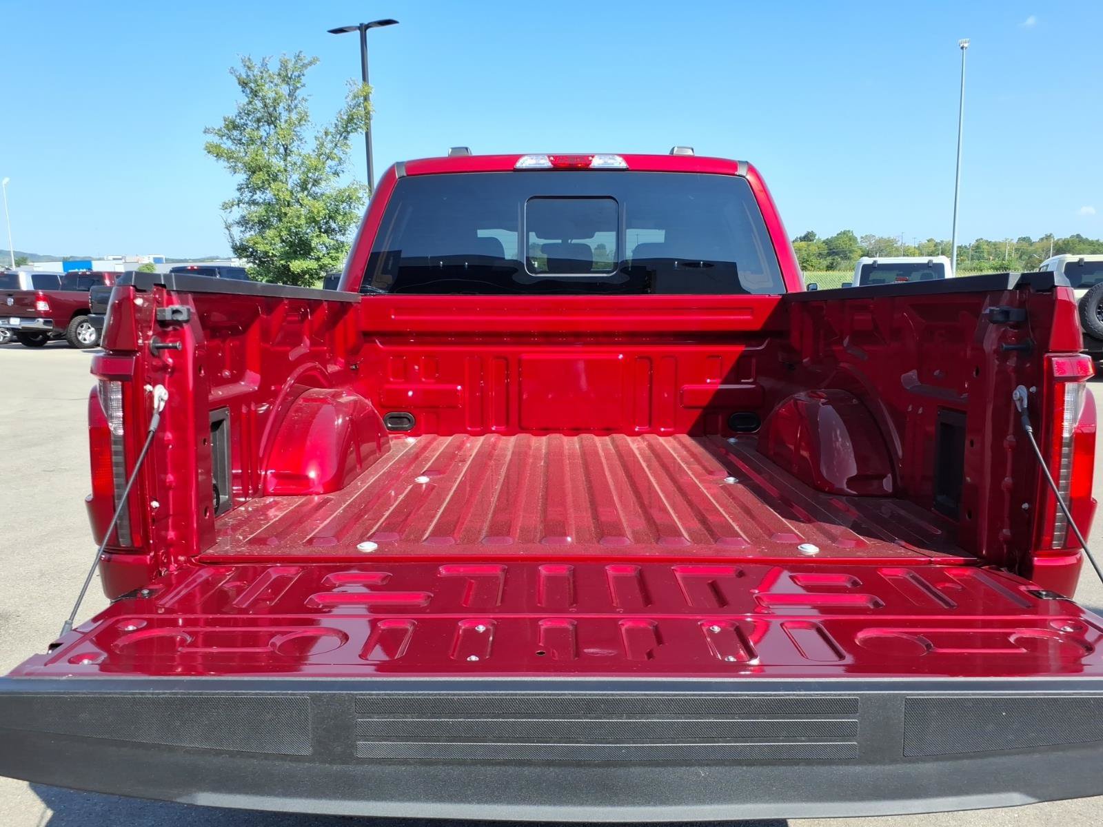 New 2026 Ford F150 XLT w/ Equipment Group 302A MID AWD/4WD image 16