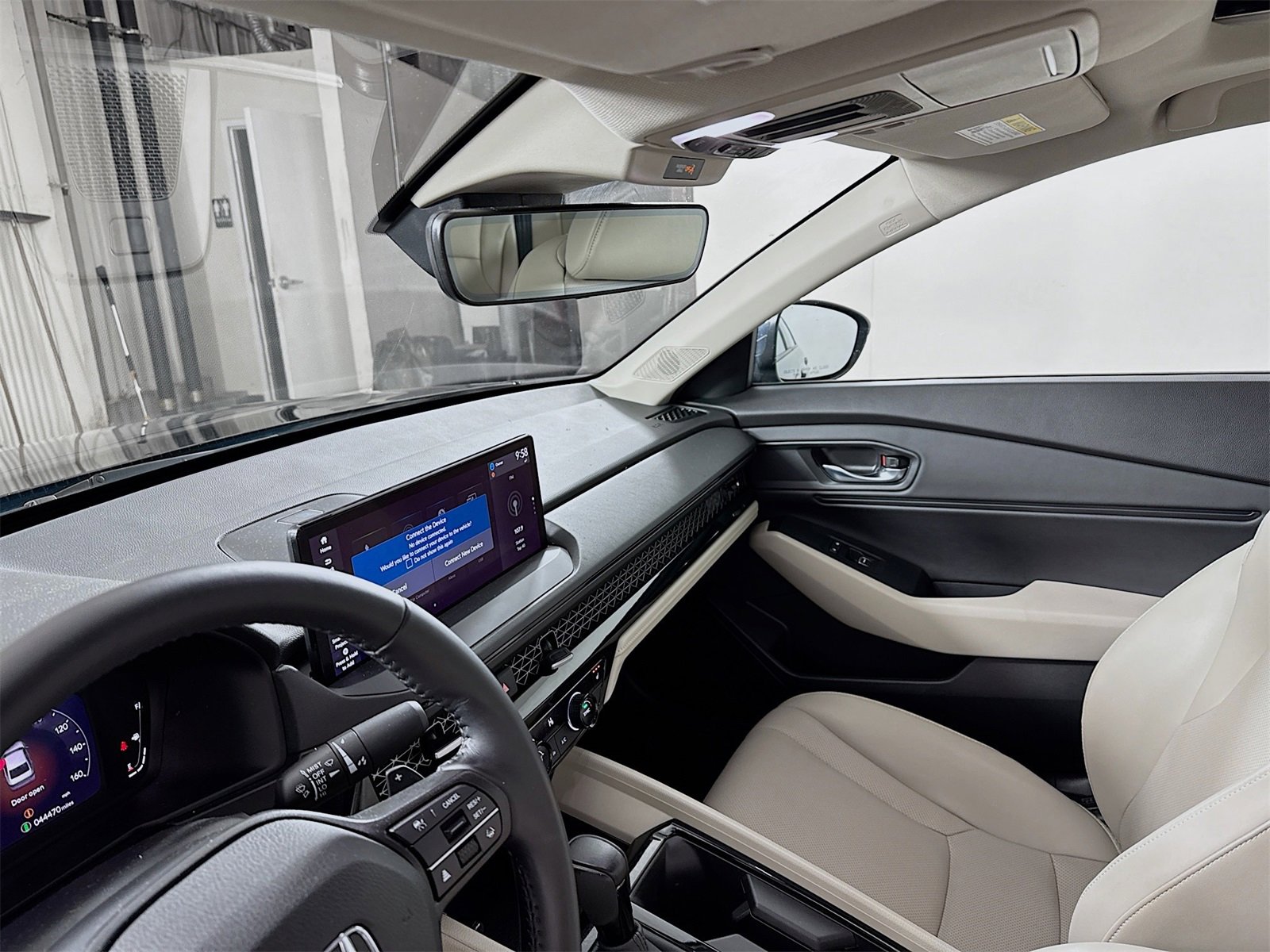 Used 2023 Honda Accord EX-L image 5