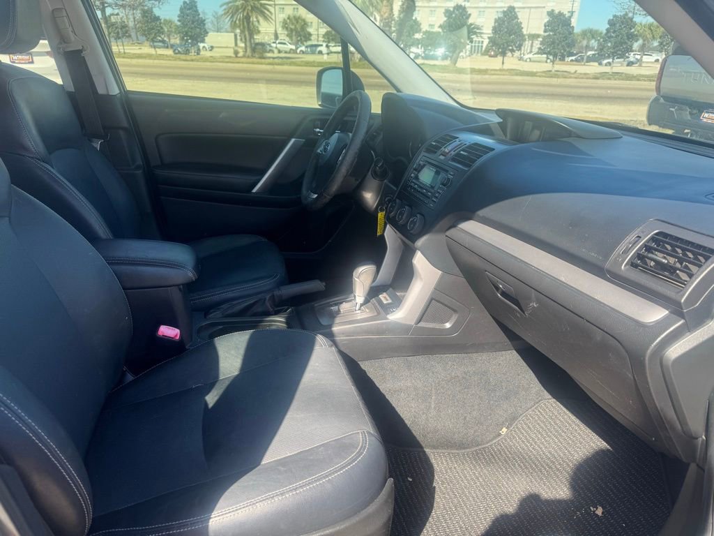 Used 2015 Subaru Forester 2.5i Limited image 11