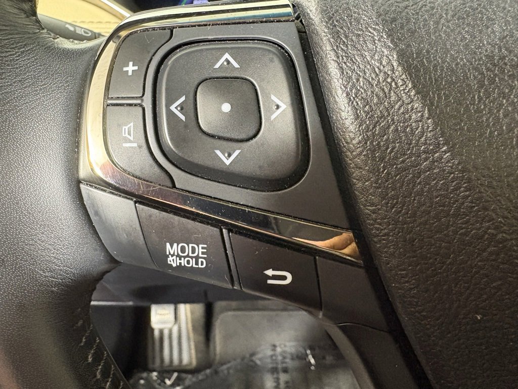 Used 2015 Toyota Avalon Limited image 23