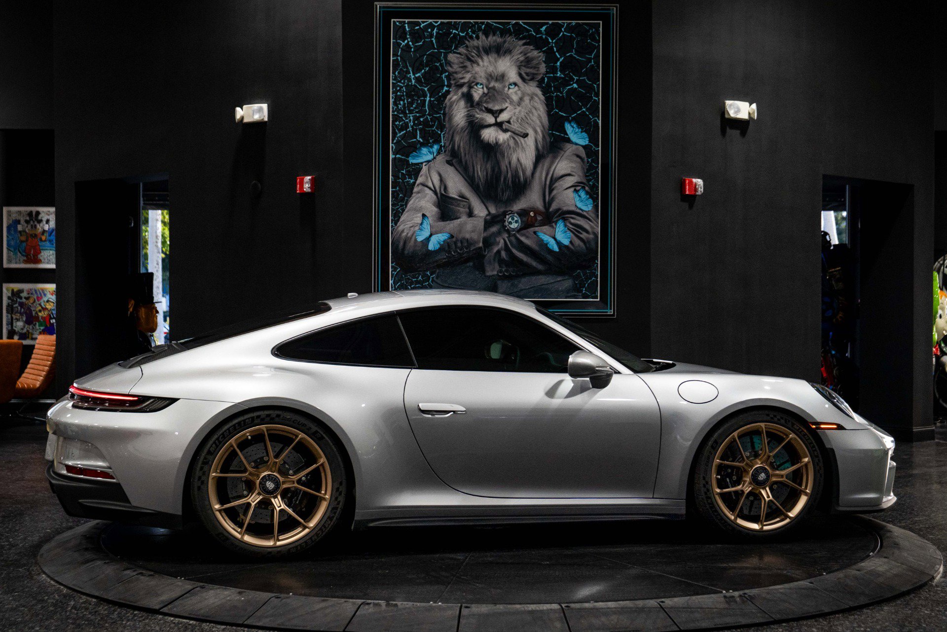 Used 2022 Porsche 911 GT3 image 11