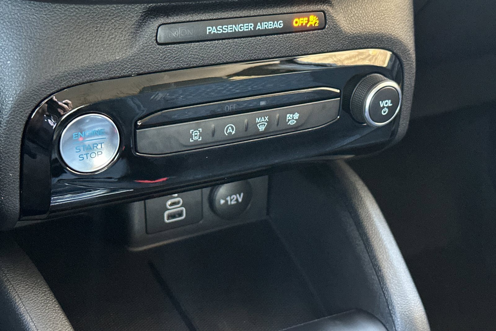 New 2025 Ford Escape Active w/ Tech Pack #1 image 21