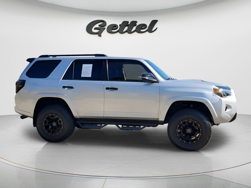 Used 2021 Toyota 4Runner Venture w/ Moonroof Package image 16
