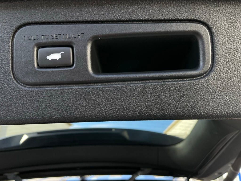 Used 2024 Honda Pilot TrailSport image 48