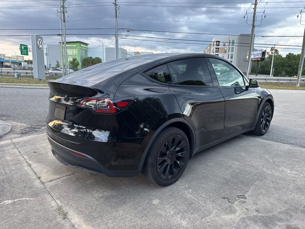 Used 2021 Tesla Model Y Long Range AWD/4WD image 9