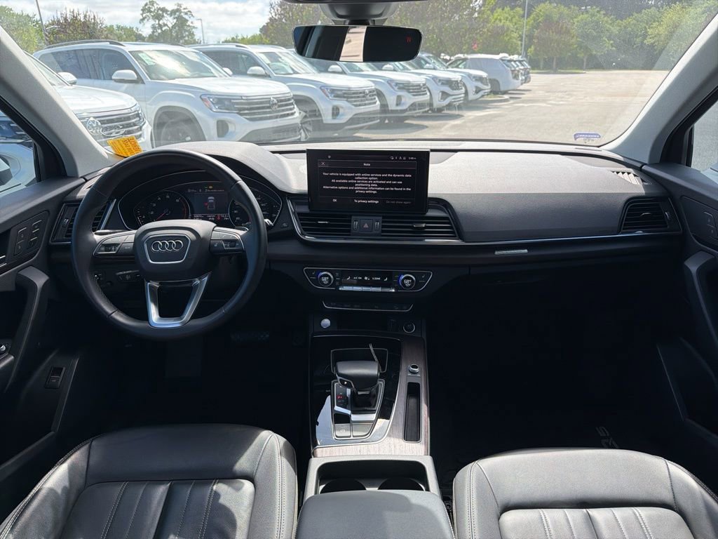 Used 2023 Audi Q5 2.0T Premium w/ Convenience Package image 10