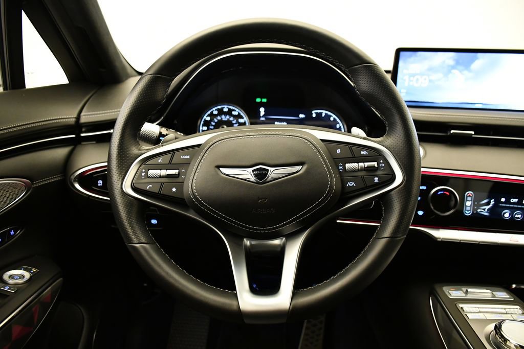 Used 2025 Genesis GV70 3.5T Sport w/ Sport Advanced Package image 23
