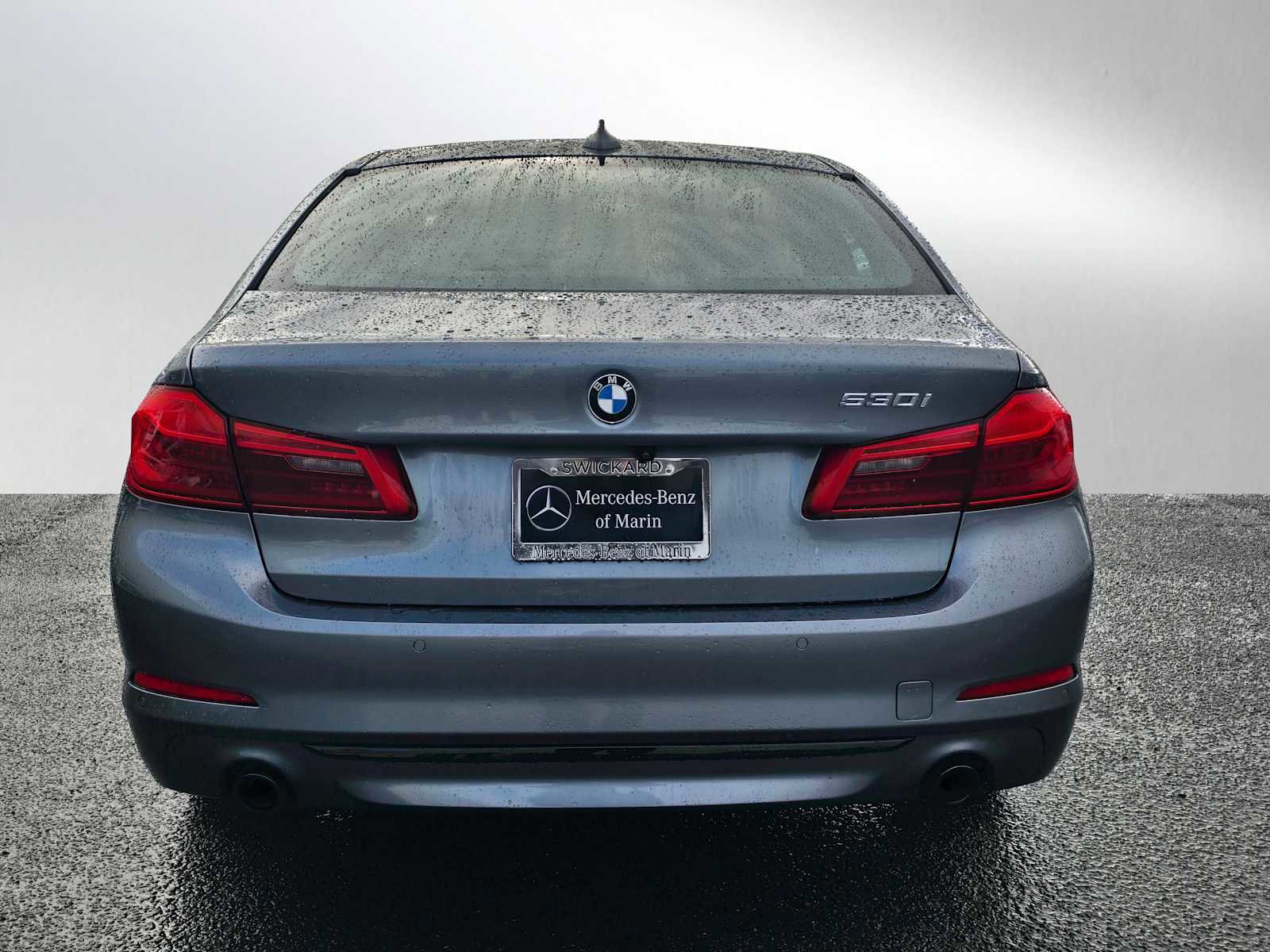 Used 2020 BMW 530i w/ Convenience Package image 4