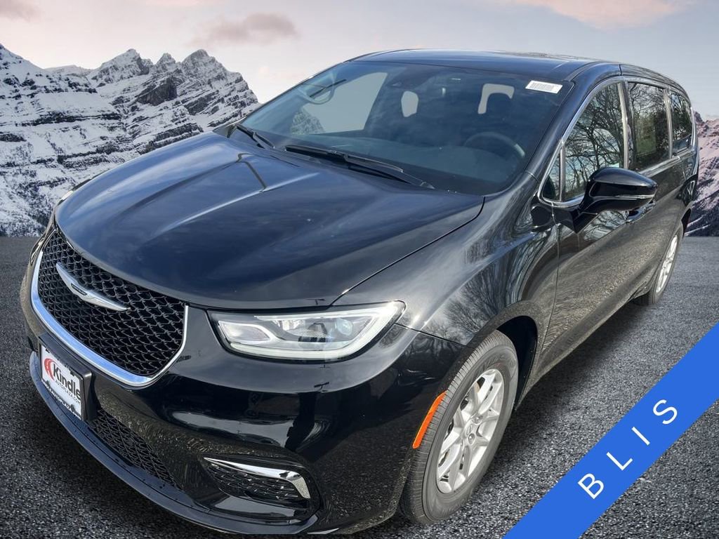 New 2026 Chrysler Pacifica Select image 5