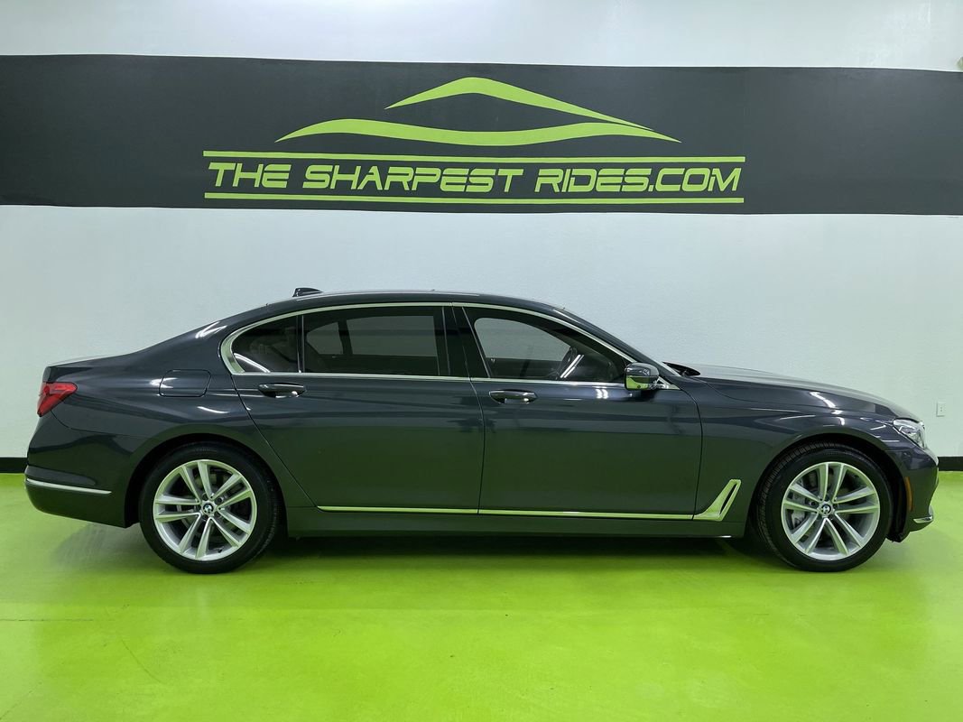 Used 2016 BMW 750i xDrive image 11