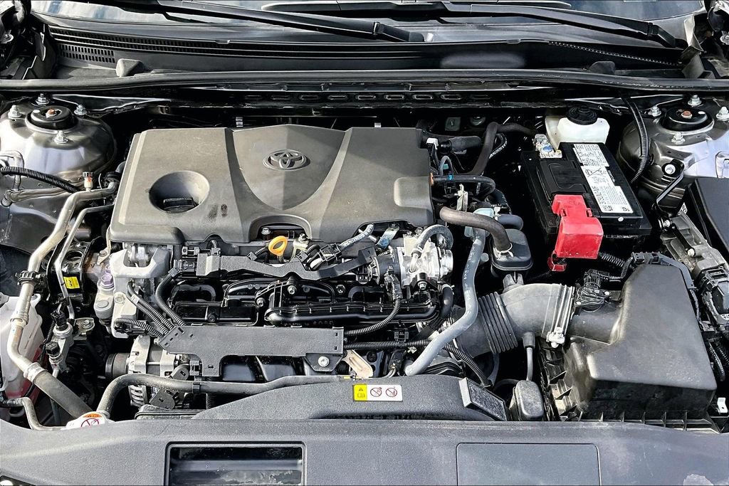 Used 2024 Toyota Camry LE image 30