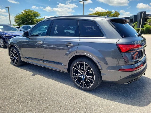 Used 2025 Audi Q7 3.0T Premium Plus w/ Premium Plus Package AWD/4WD image 5