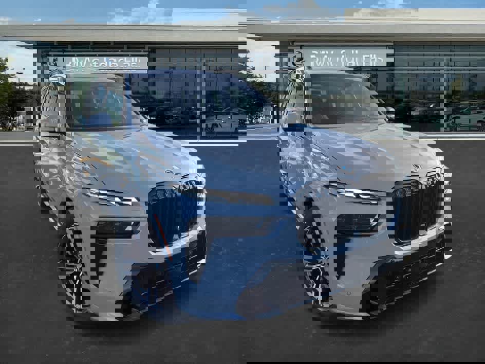 New 2026 BMW X7 xDrive40i w/ M Sport Package image 1