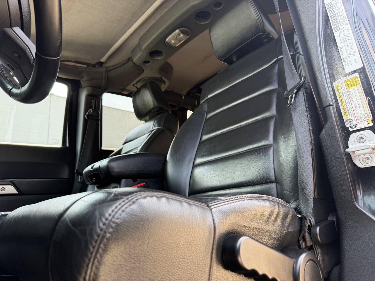 Used 2012 Jeep Wrangler Unlimited Sahara w/ Dual Top Group AWD/4WD image 9