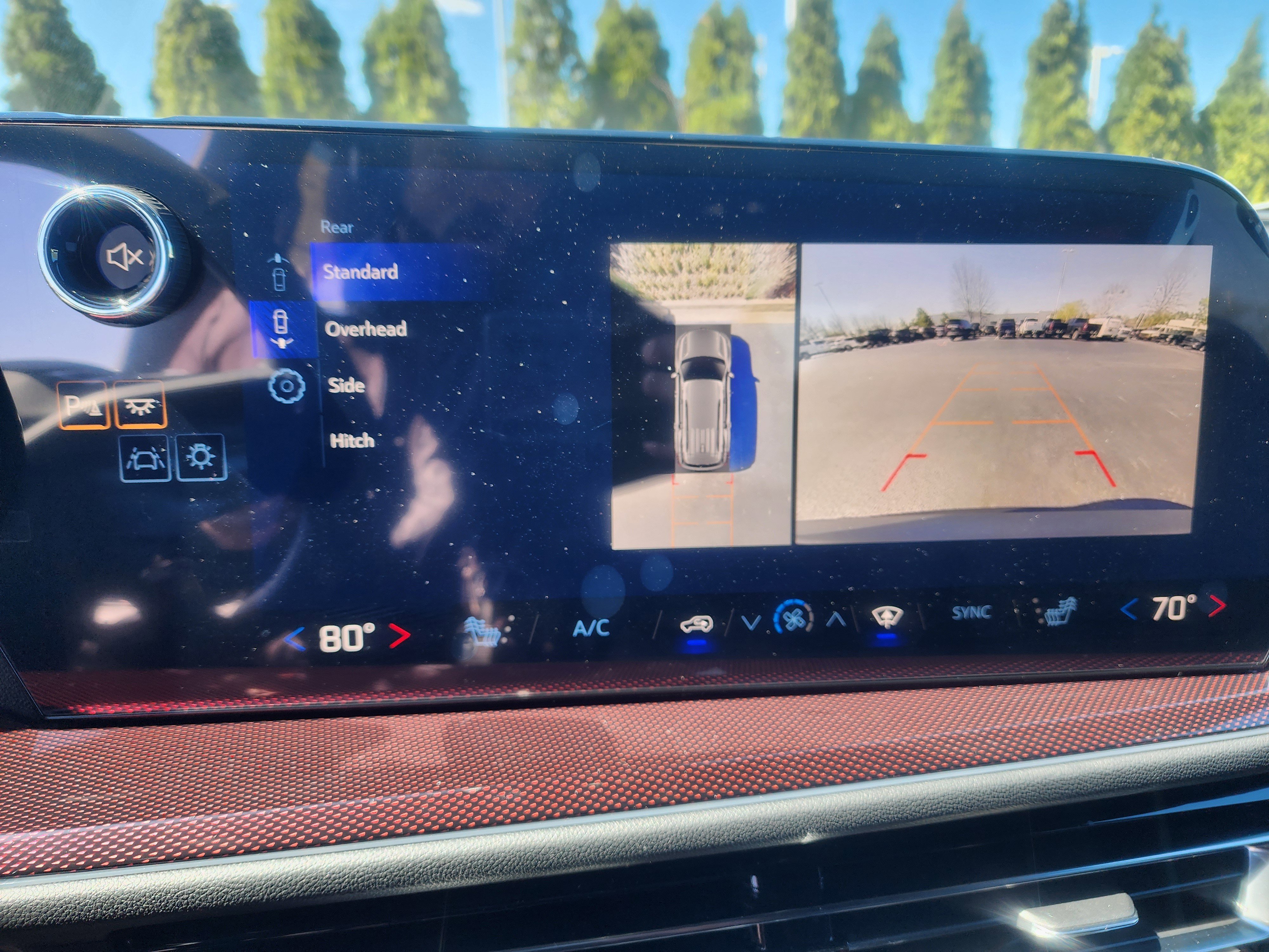 New 2026 Chevrolet Traverse Z71 w/ Enhanced Driving Package image 35