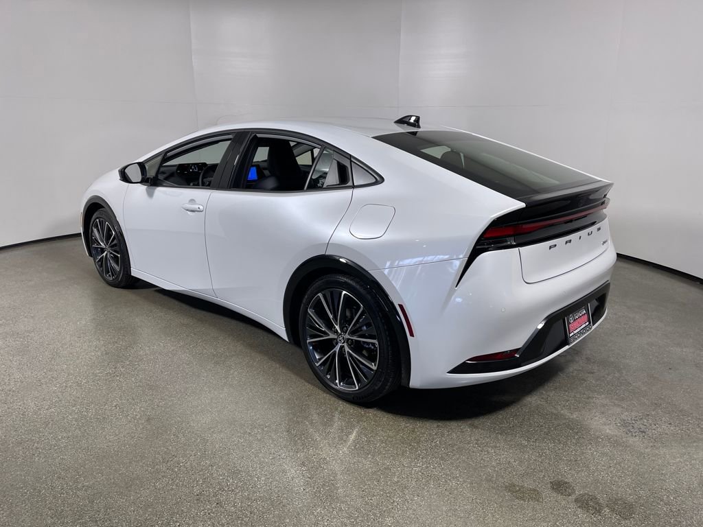 New 2026 Toyota Prius XLE image 5