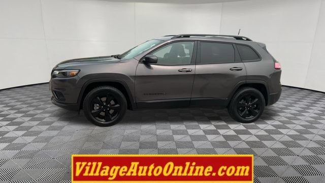 Used 2020 Jeep Cherokee Latitude Plus AWD/4WD image 41