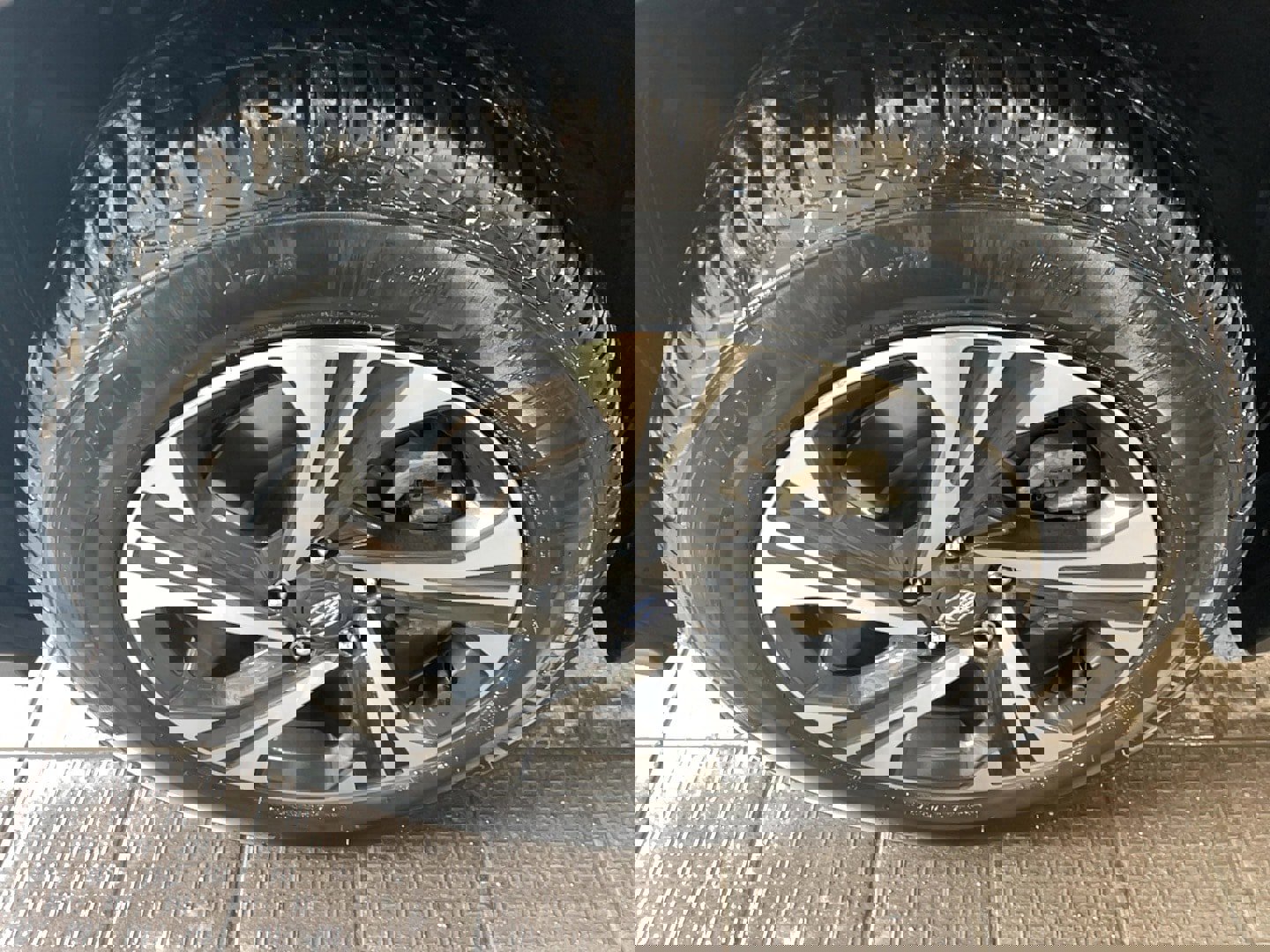 Used 2024 Subaru Crosstrek 2.0i Premium image 5