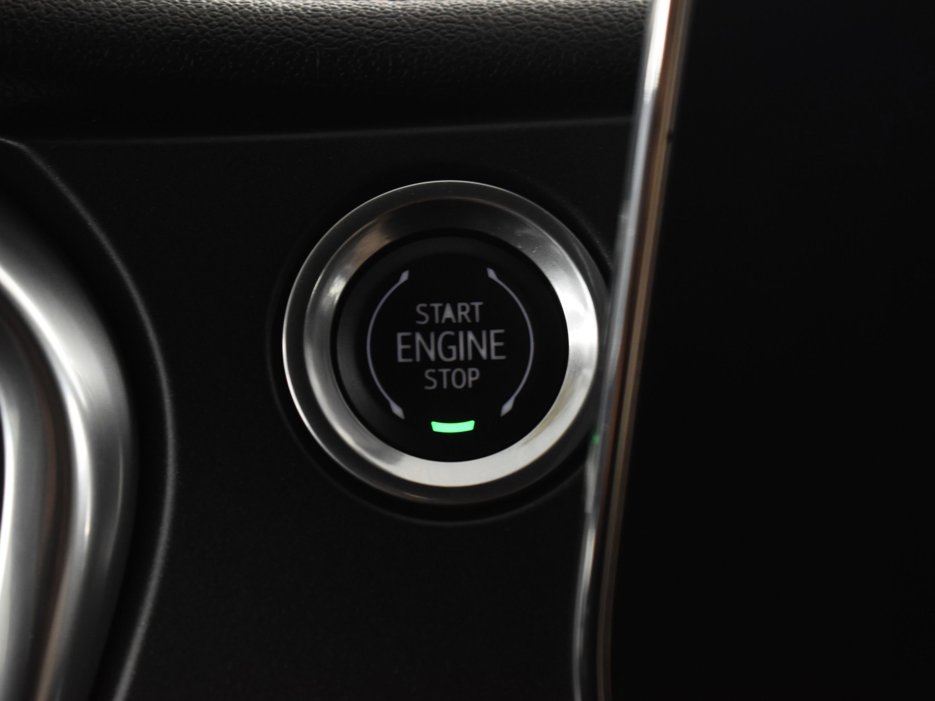 Used 2023 Chevrolet Blazer Premier w/ Driver Confidence II Package image 35