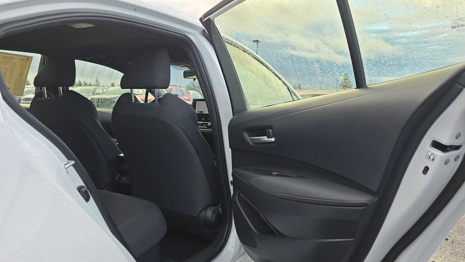 Certified 2024 Toyota Corolla SE image 14