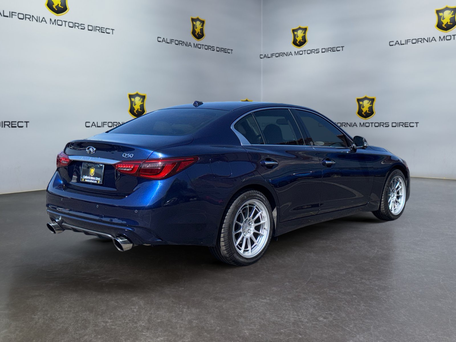 Used 2021 INFINITI Q50 Luxe w/ Seat & Sound Package RWD image 5