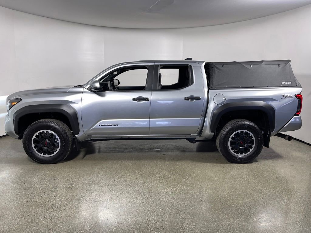 Used 2024 Toyota Tacoma TRD Off-Road w/ TRD Off Road Upgrade Package image 6