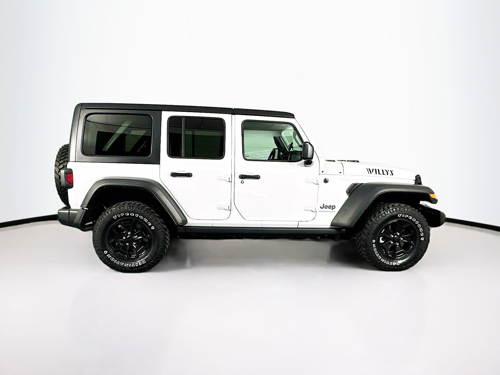 Used 2023 Jeep Wrangler Unlimited w/ Cold Weather Group AWD/4WD image 10