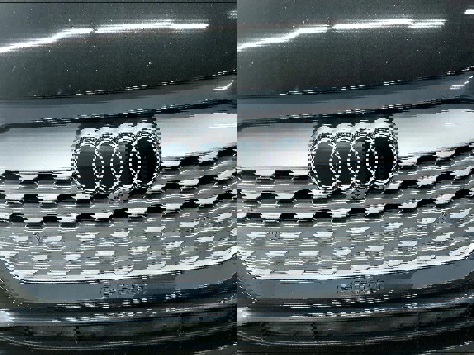 Certified 2024 Audi Q8 e-tron Premium Plus w/ Premium Plus Package AWD/4WD image 31