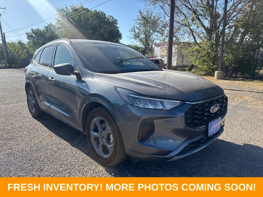 Used 2024 Ford Escape ST-Line FWD image 1