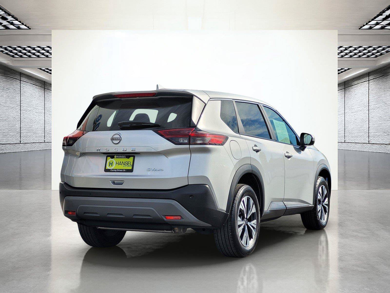 Used 2023 Nissan Rogue SV AWD/4WD image 4