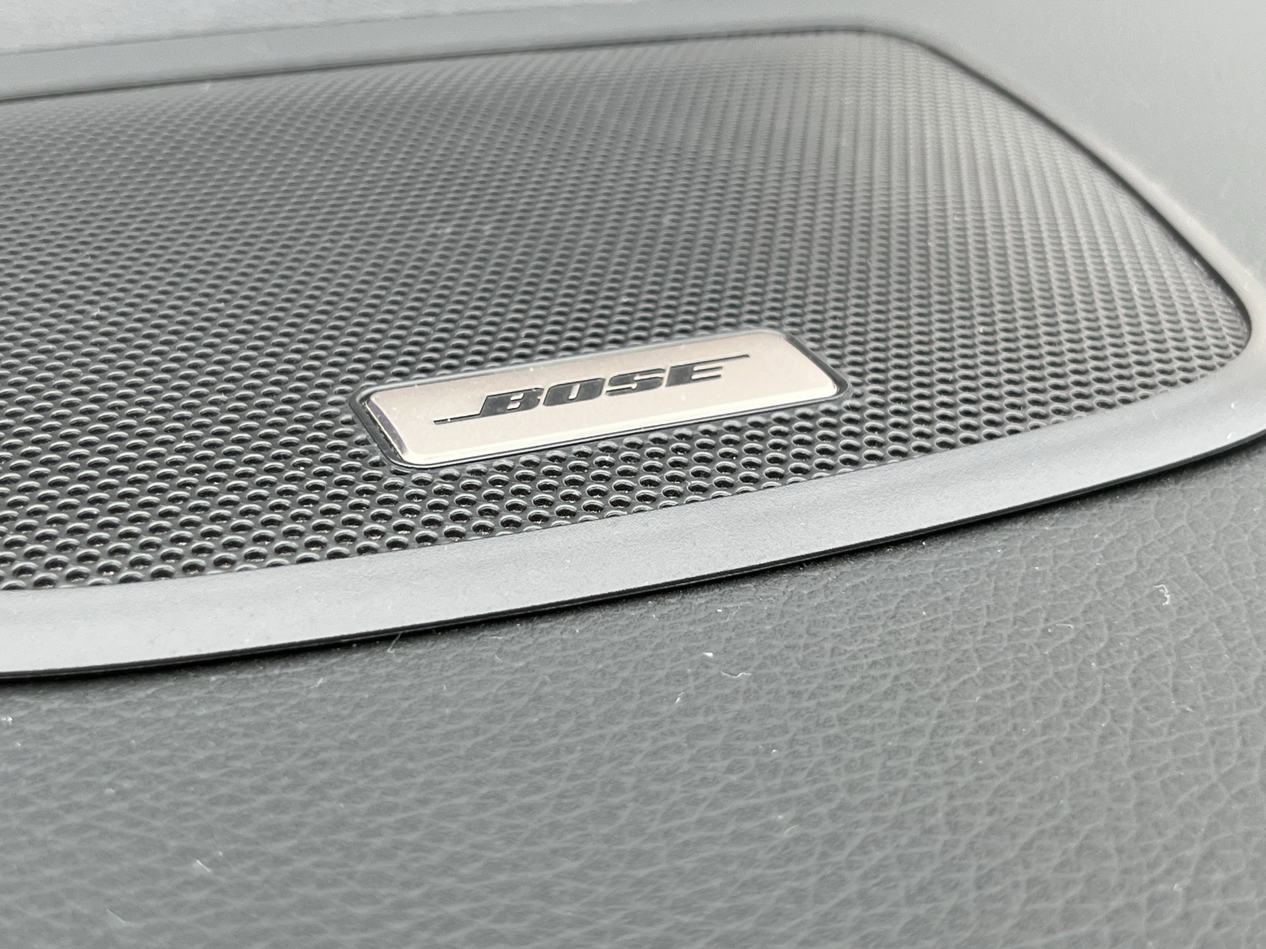 Used 2017 Nissan Rogue SV w/ Sun & Sound Touring Package image 36