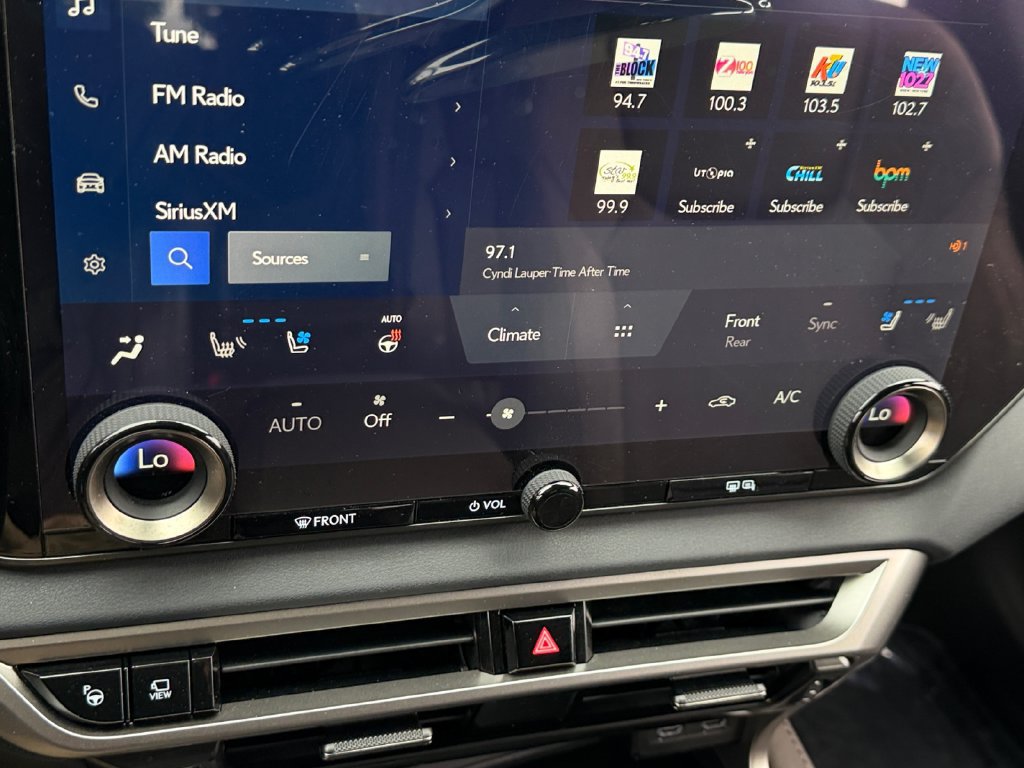 Certified 2024 Lexus RX 450h AWD w/ Convenience Package image 23