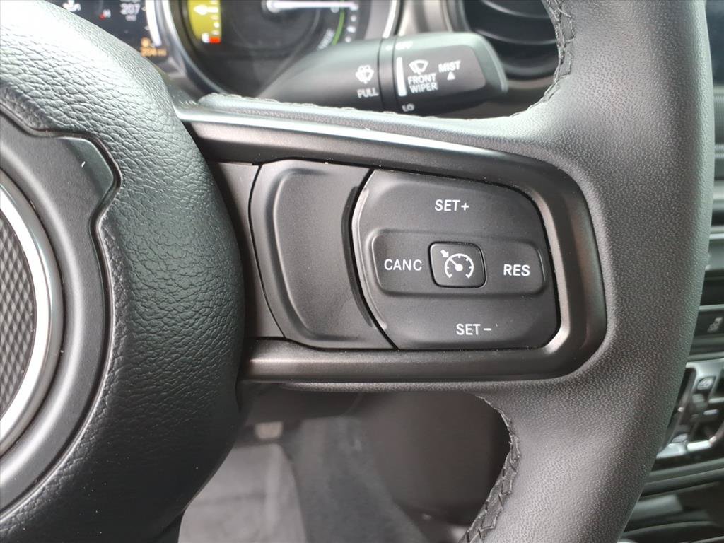 Used 2023 Jeep Wrangler Unlimited w/ Convenience Group AWD/4WD image 26