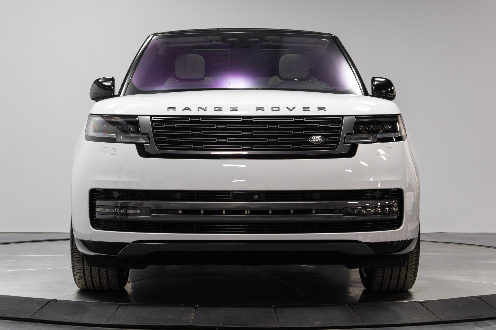 Used 2023 Land Rover Range Rover Long Wheelbase Autobiography image 44