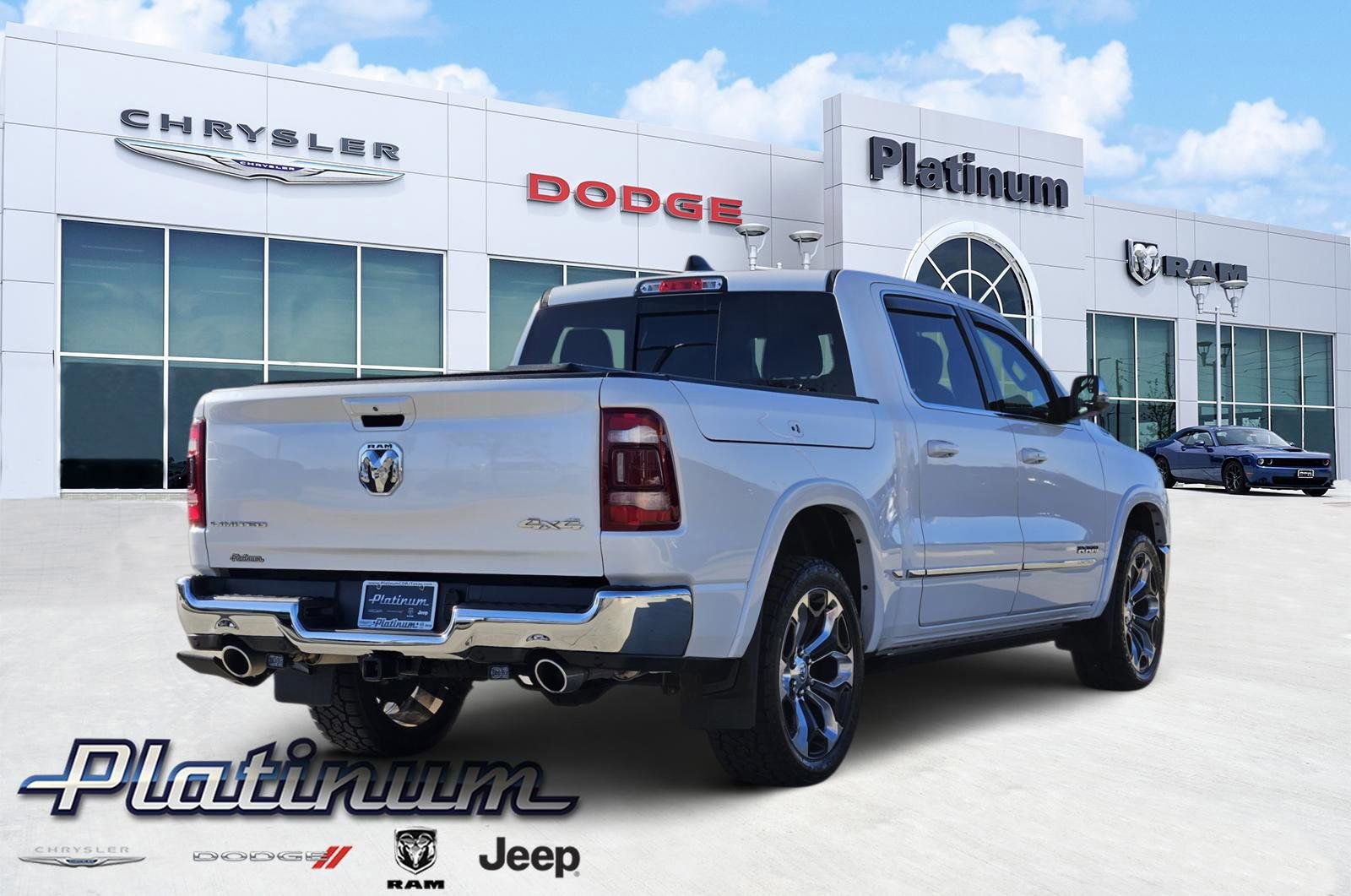 Used 2023 RAM 1500 Limited w/ Trailer Tow Group image 5