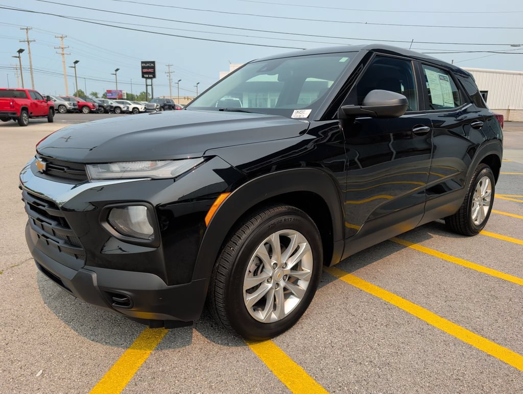 Used 2022 Chevrolet TrailBlazer LS FWD video 3