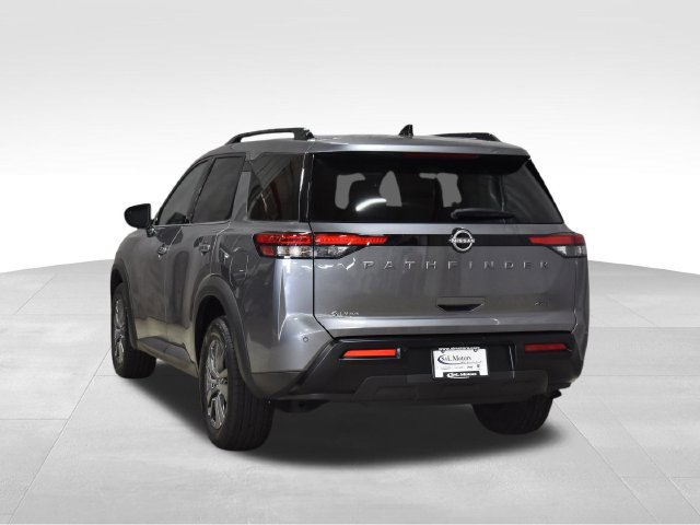 Used 2026 Nissan Pathfinder SV AWD/4WD image 8