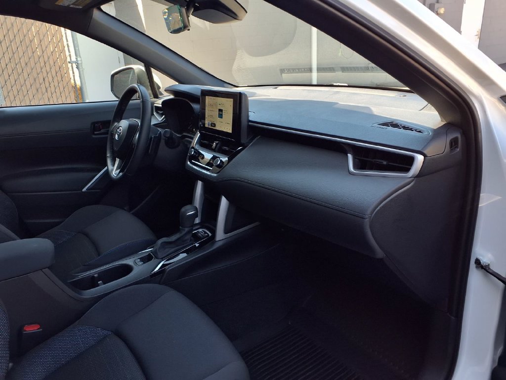 Certified 2024 Toyota Corolla Cross AWD Hybrid w/ Moonroof Package image 36