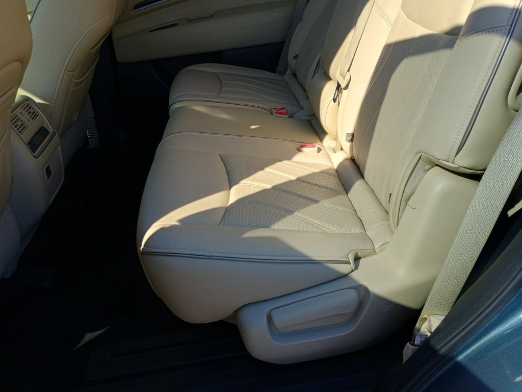 Used 2017 INFINITI QX60 FWD w/ Premium Plus Package image 16