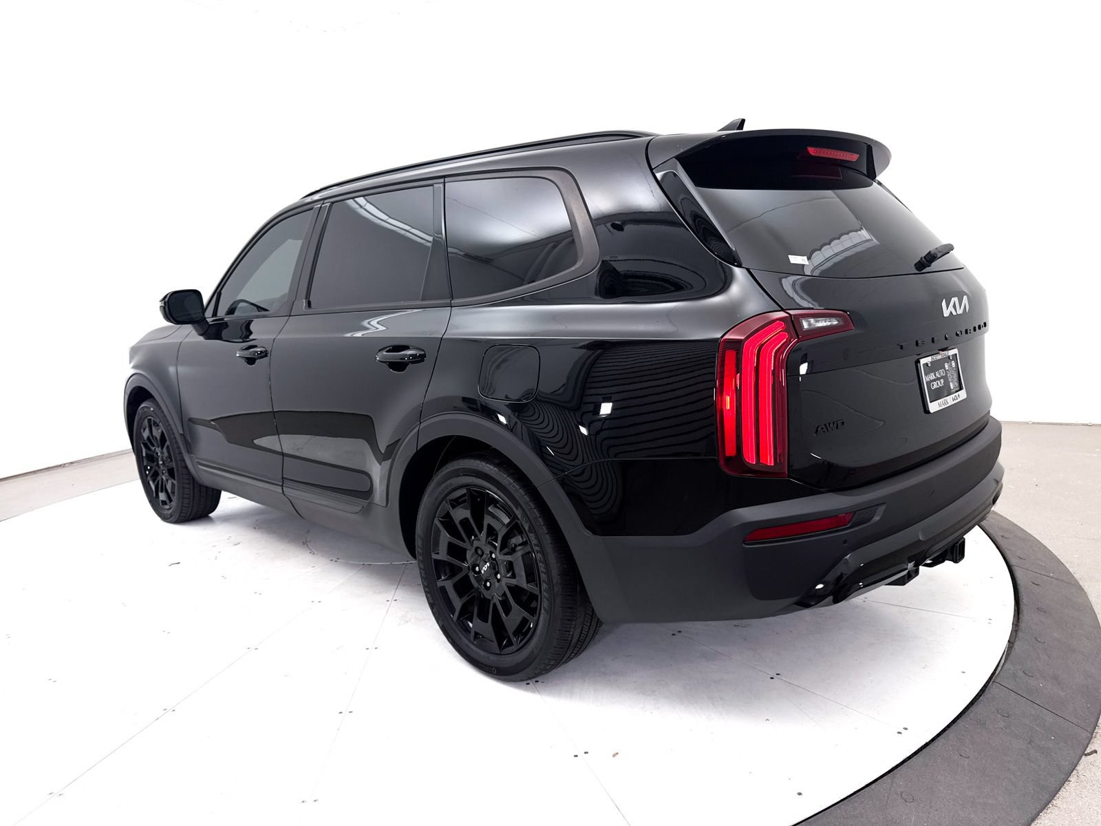 Certified 2022 Kia Telluride EX w/ EX Premium Package AWD/4WD image 18